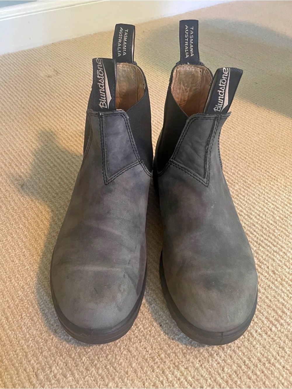 Blundstone Chelsea Boots in Gray/Brown